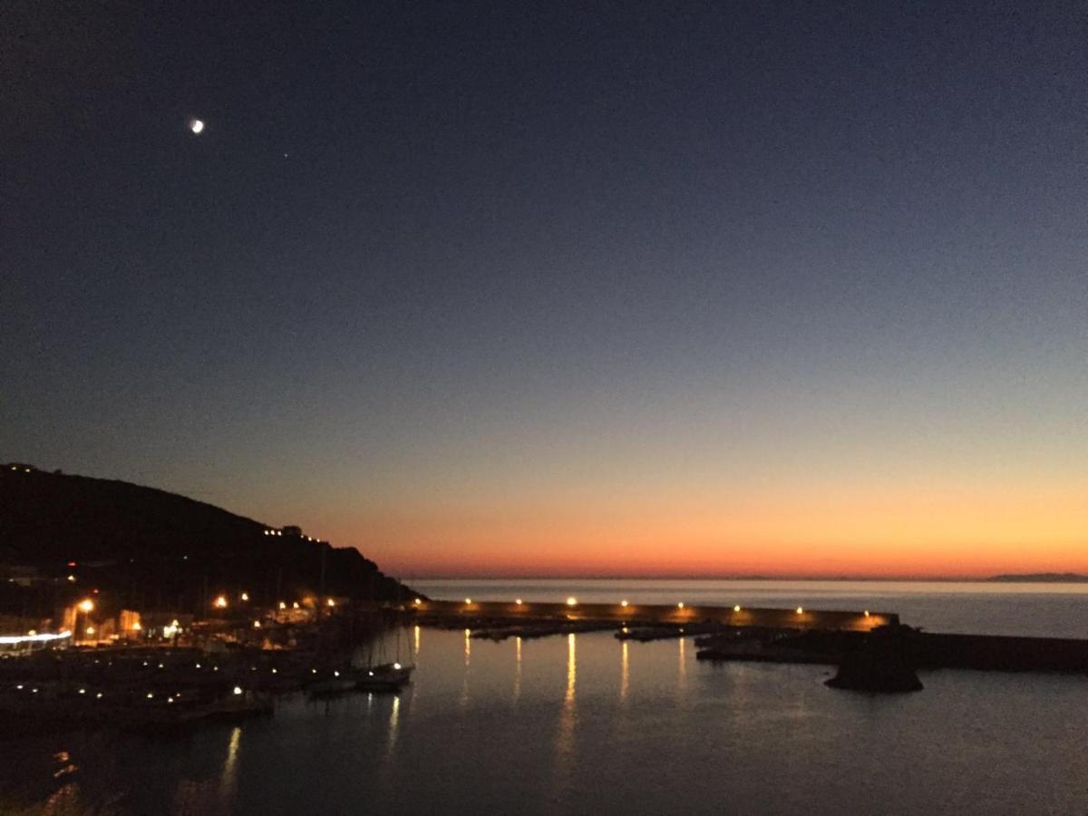 Casa Vacanze Sunset Castelsardo Buitenkant foto